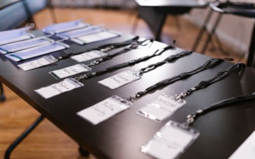 Conferencias y Talleres